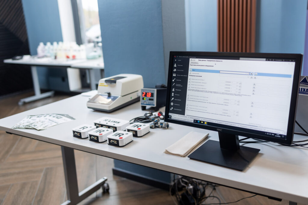 модули связи с лабораторными приборами по USB